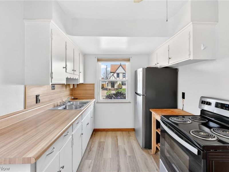 2819 Tuxedo Avenue, Parma, OH 44134 Photo 10