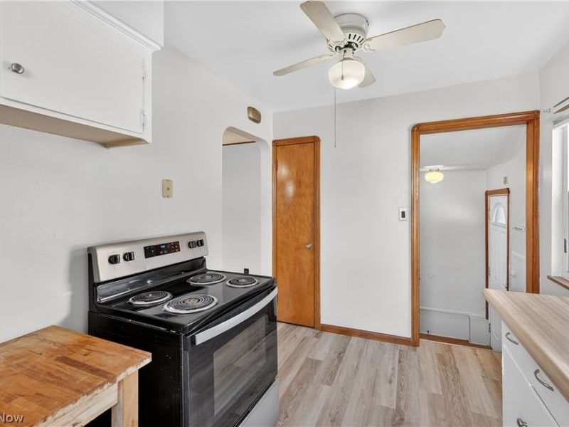 2819 Tuxedo Avenue, Parma, OH 44134 Photo 12