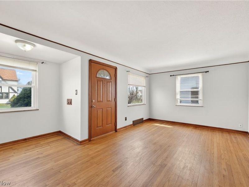 2819 Tuxedo Avenue, Parma, OH 44134 Photo 13