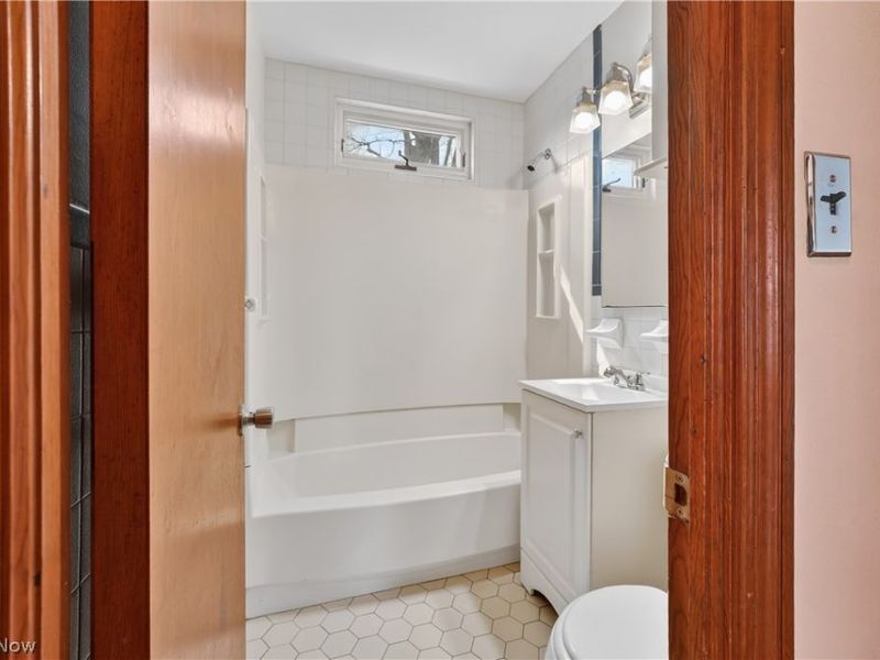 2819 Tuxedo Avenue, Parma, OH 44134 Photo 23