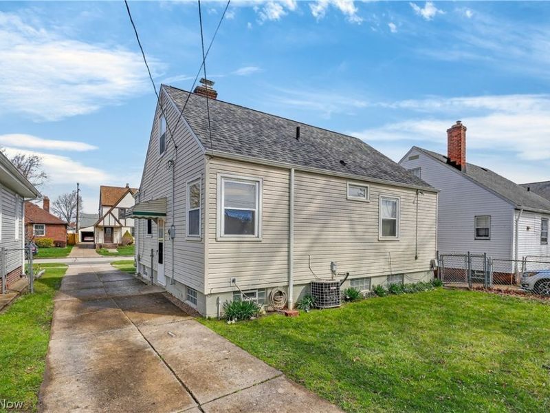 2819 Tuxedo Avenue, Parma, OH 44134 Photo 7