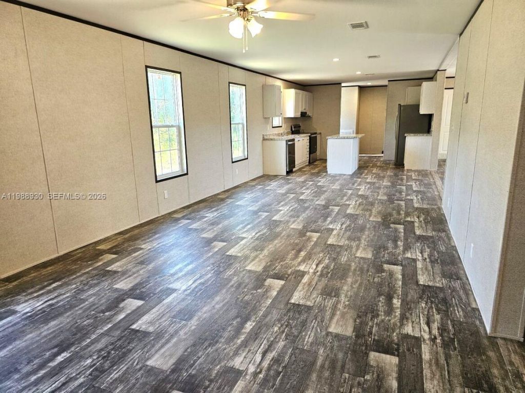 881 Woodland Blvd , Clewiston, FL 33440 Photo