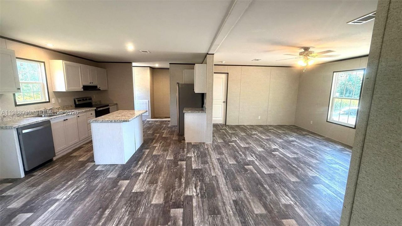 881 Woodland Blvd , Clewiston, FL 33440 Photo