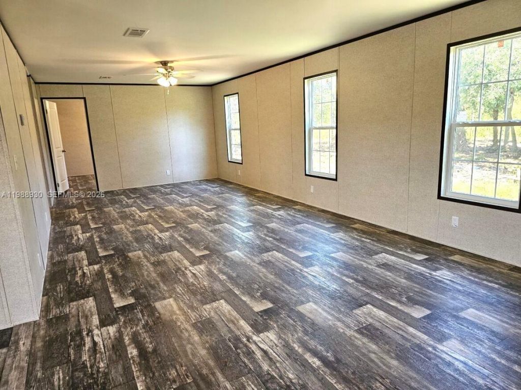 881 Woodland Blvd , Clewiston, FL 33440 Photo