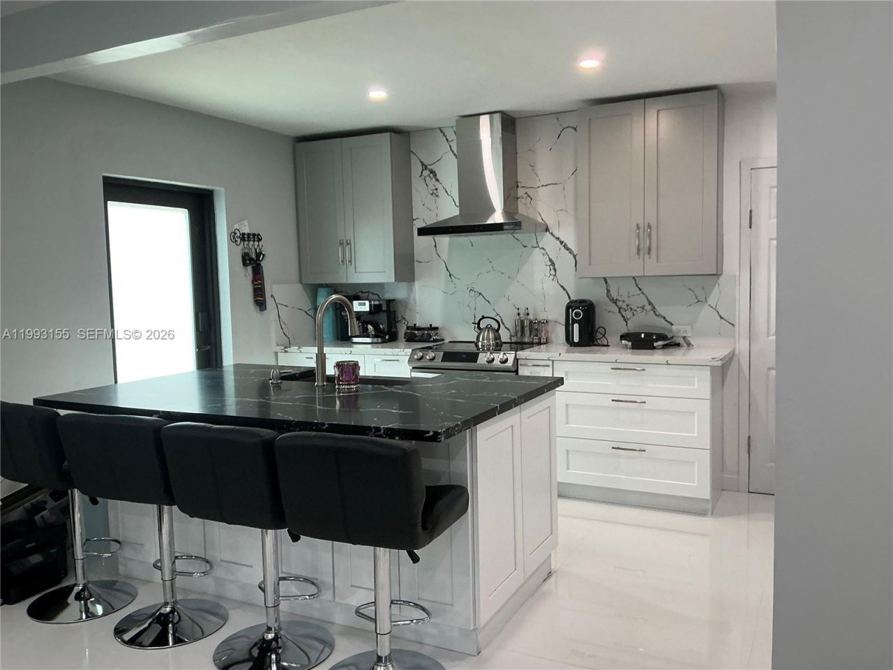 201 SW 62nd Ave, Miami, FL 33144 Photo