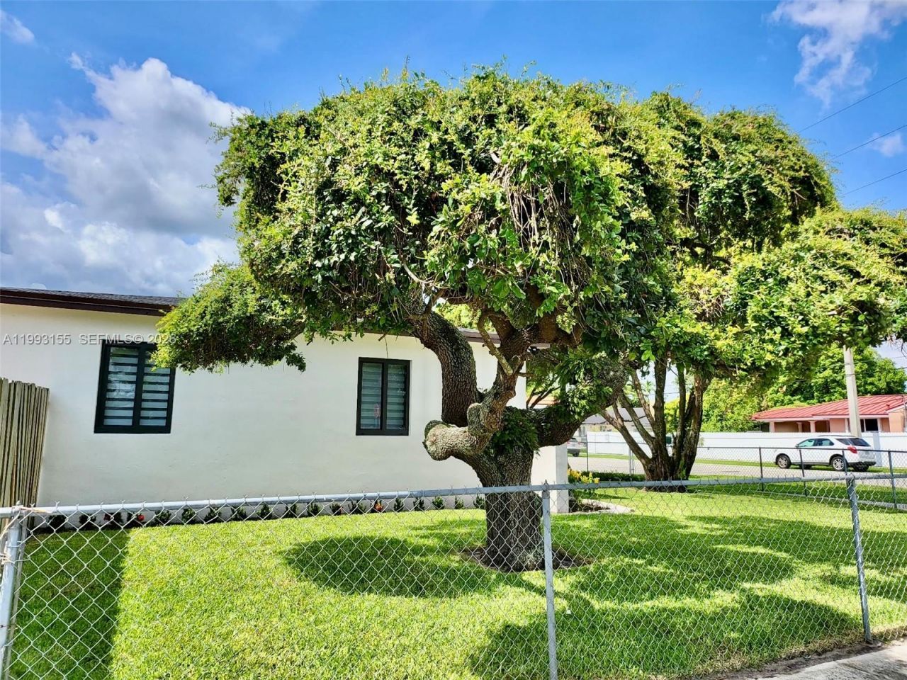 201 SW 62nd Ave, Miami, FL 33144 Photo