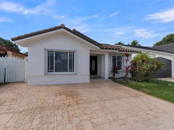 14480 SW 115th Ter , Miami, FL 33186