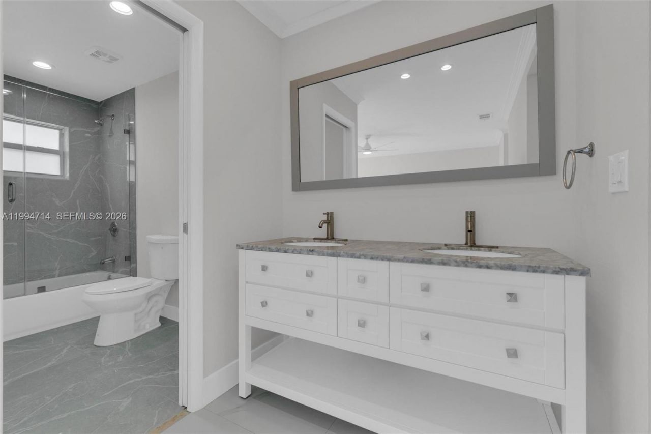 14480 SW 115th Ter , Miami, FL 33186 Photo