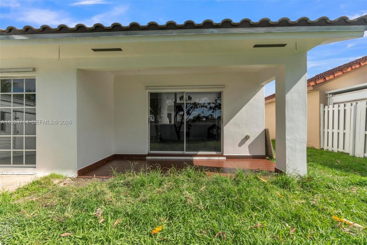 14480 SW 115th Ter , Miami, FL 33186 Photo
