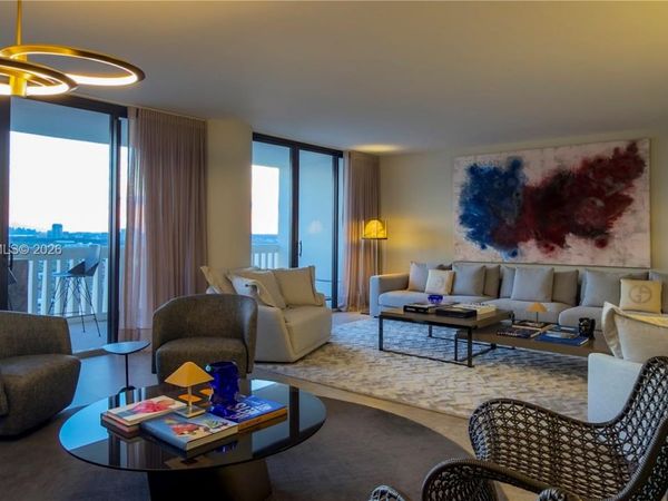 2000 Island Blvd, Unit 2404, Aventura, FL 33160