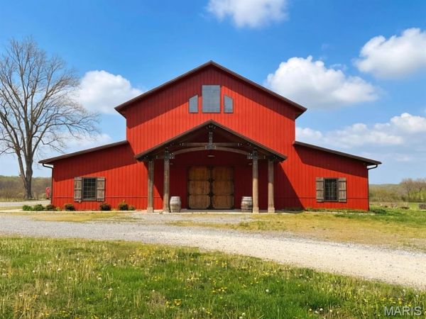 11001 State Route N , Scott City, MO 63780