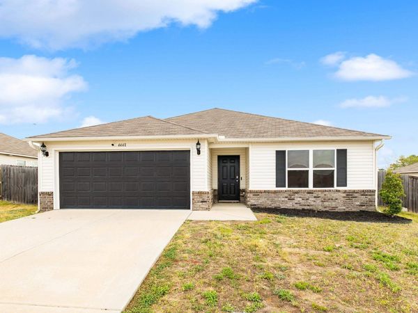 4448 Olympic Dr , Benton, AR 72019