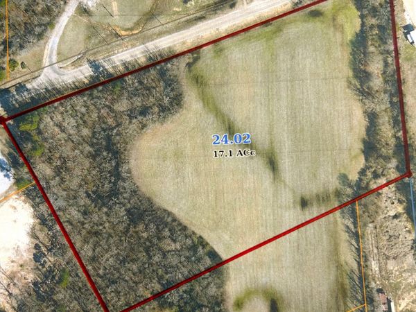 N Eason Blvd., Tupelo, MS 38804