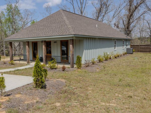 420 Road 1282, Tupelo, MS 38804