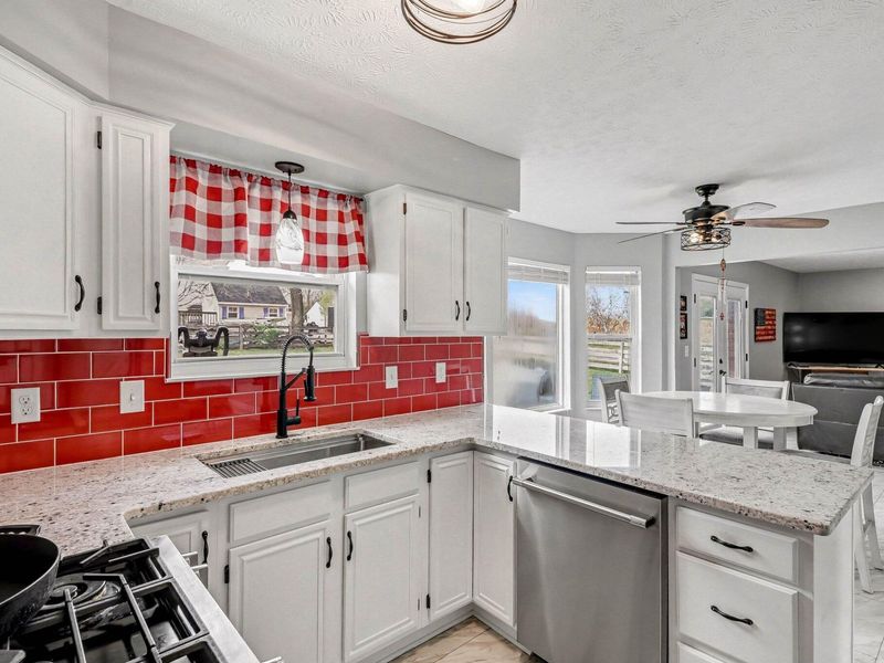 7743 Stockton Way, Florence, KY 41042 Photo 8