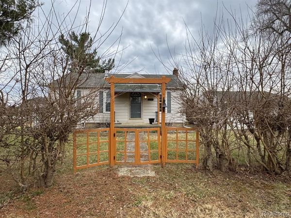 50285 7 Mile Road, Northville Twp, MI 48167