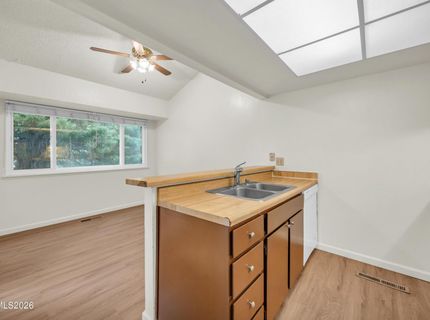 2367 Roundhouse Road, Sparks, NV 89431 Photo