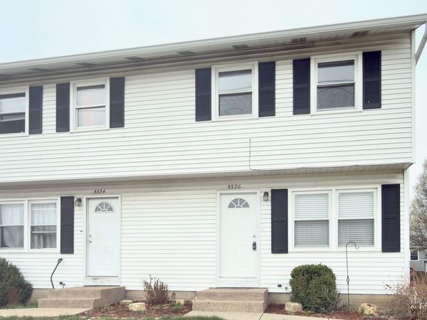 5326 N Division Street , Davenport, IA 52806