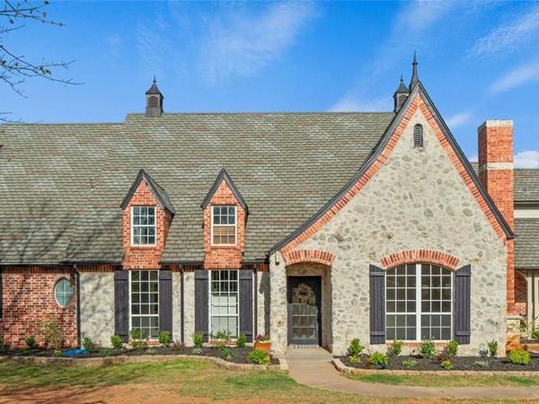 10212 Fawn Trail Road, Mustang, OK 73064