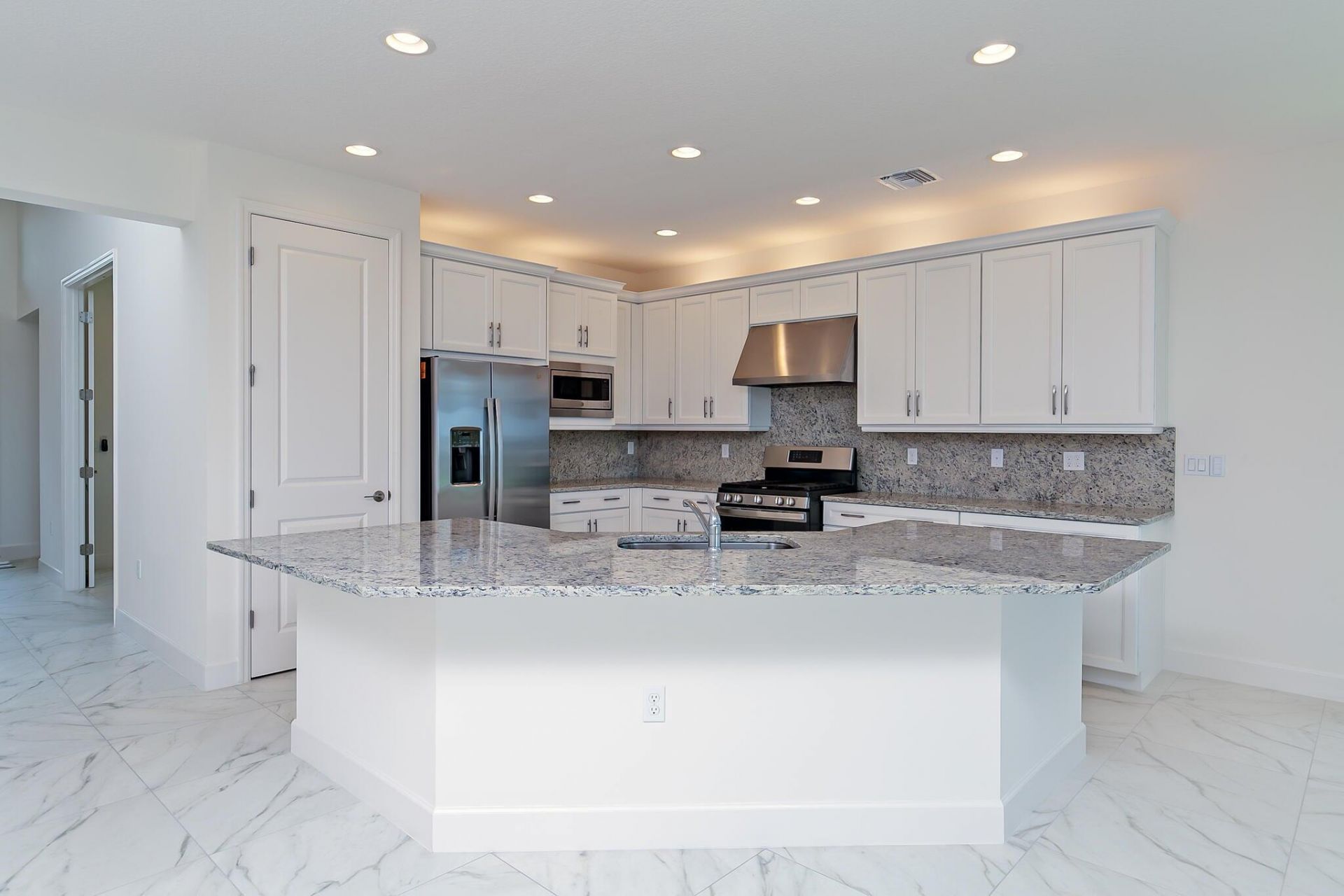 11765 SW Poseidon Way, Port Saint Lucie, FL 34987 Photo