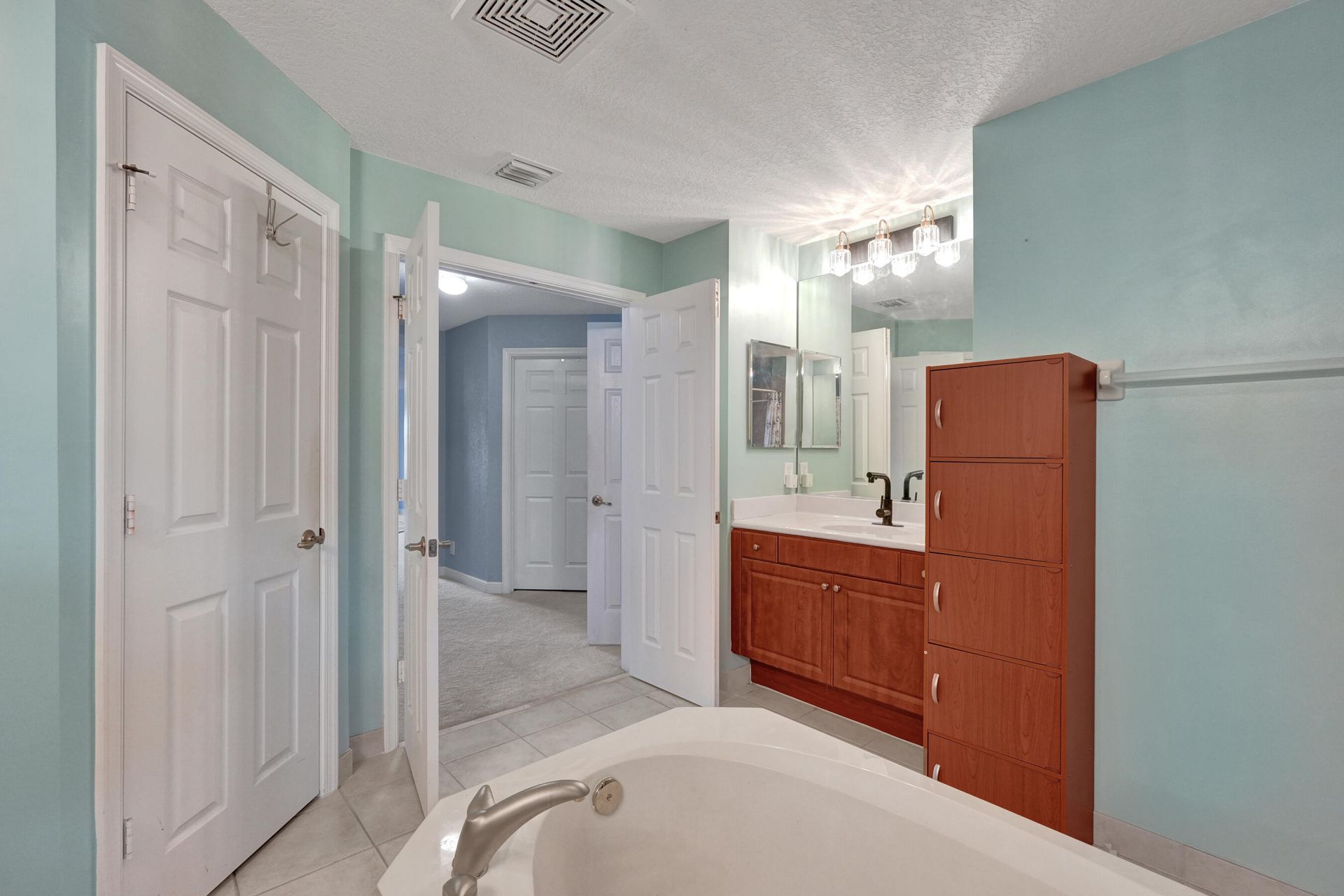 6591 Traveler Road, West Palm Beach, FL 33411 Photo