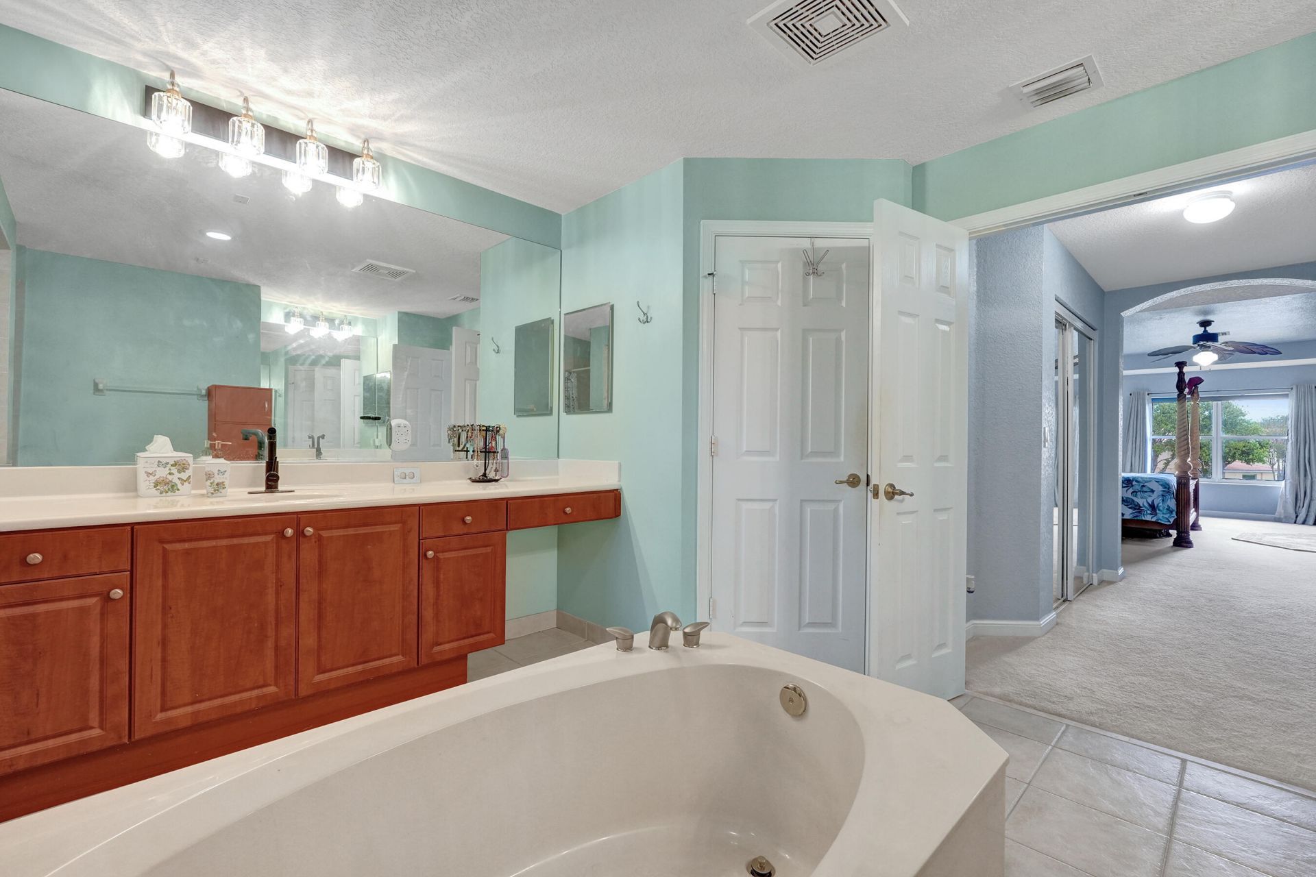 6591 Traveler Road, West Palm Beach, FL 33411 Photo