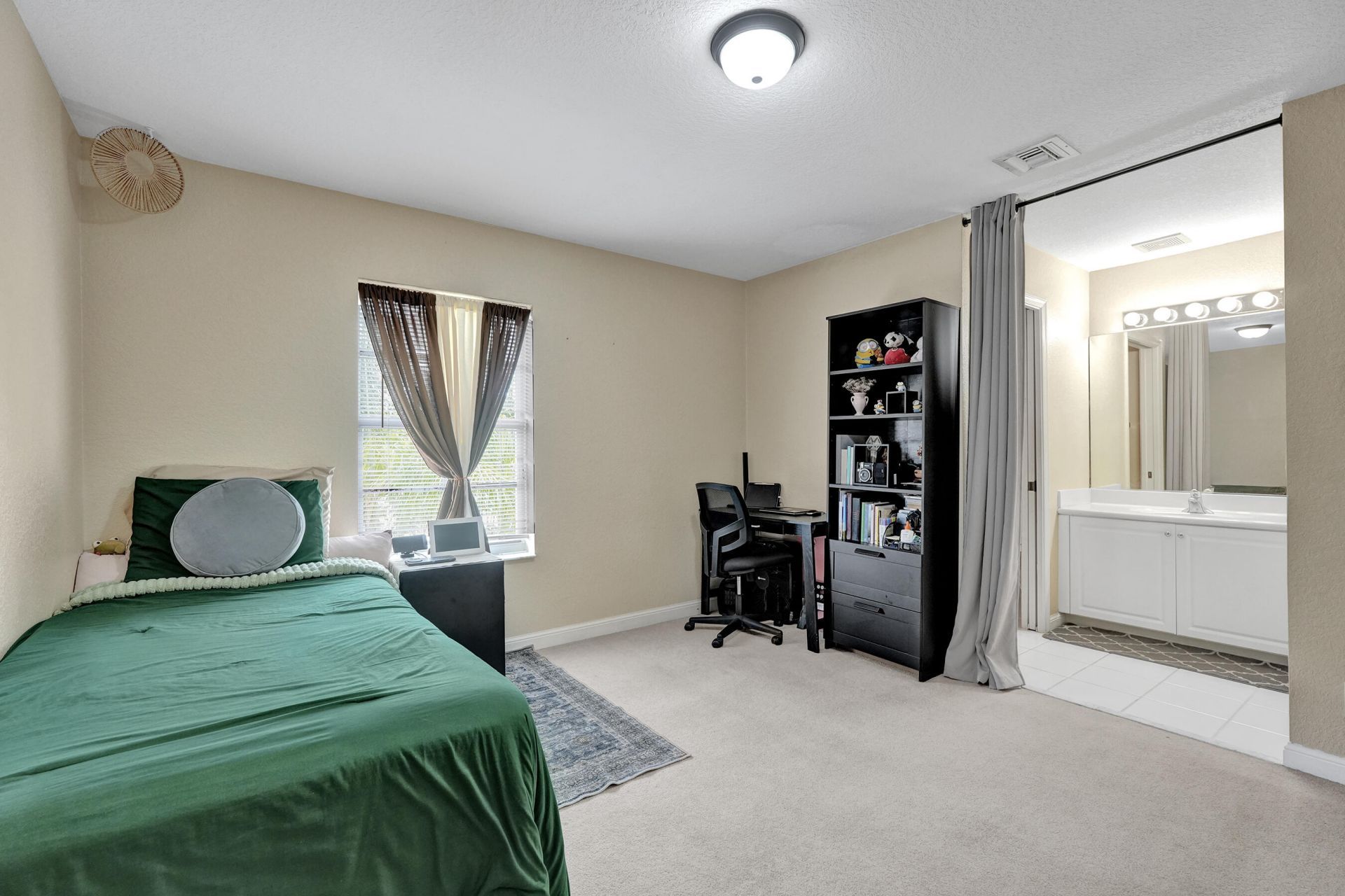 6591 Traveler Road, West Palm Beach, FL 33411 Photo