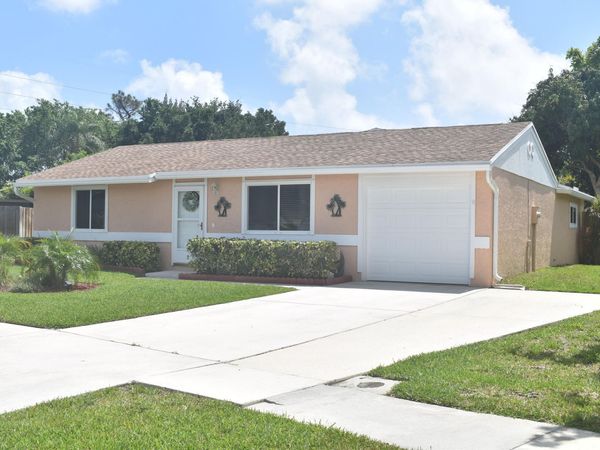 5034 Mark Drive, Boynton Beach, FL 33472