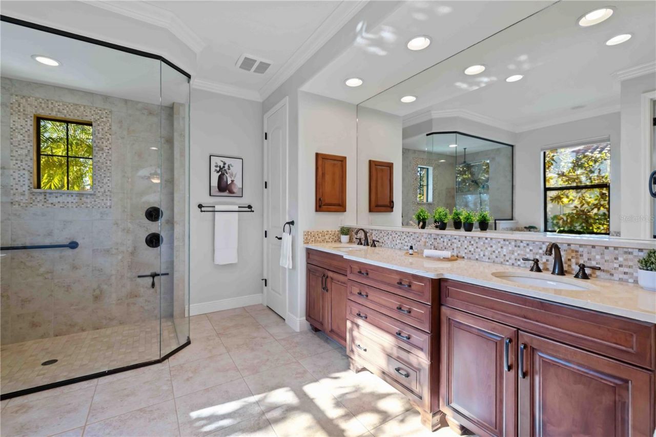 15403 Leven Links Place, Lakewood Ranch, FL 34202 Photo