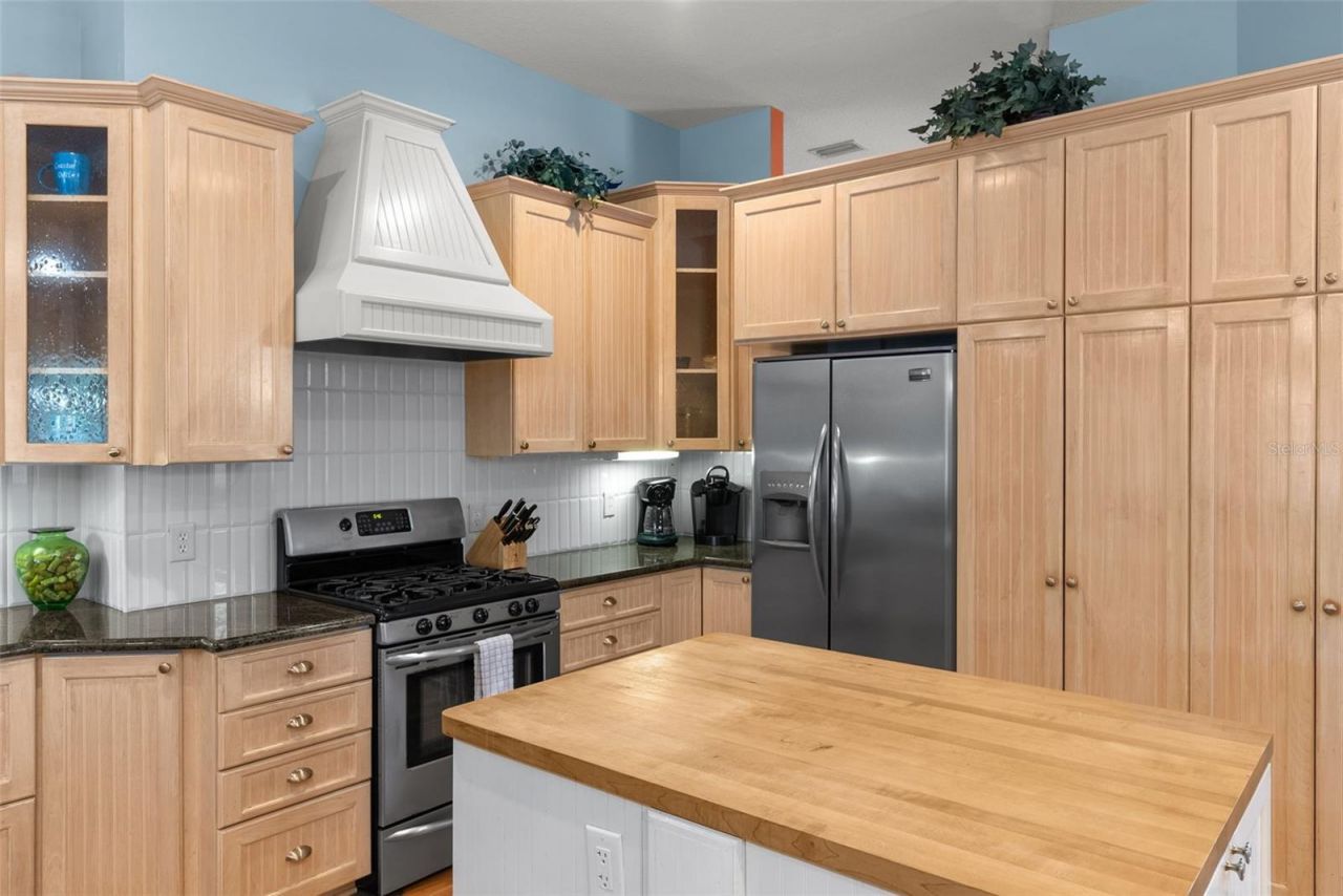 12080 143rd Street , Largo, FL 33774 Photo