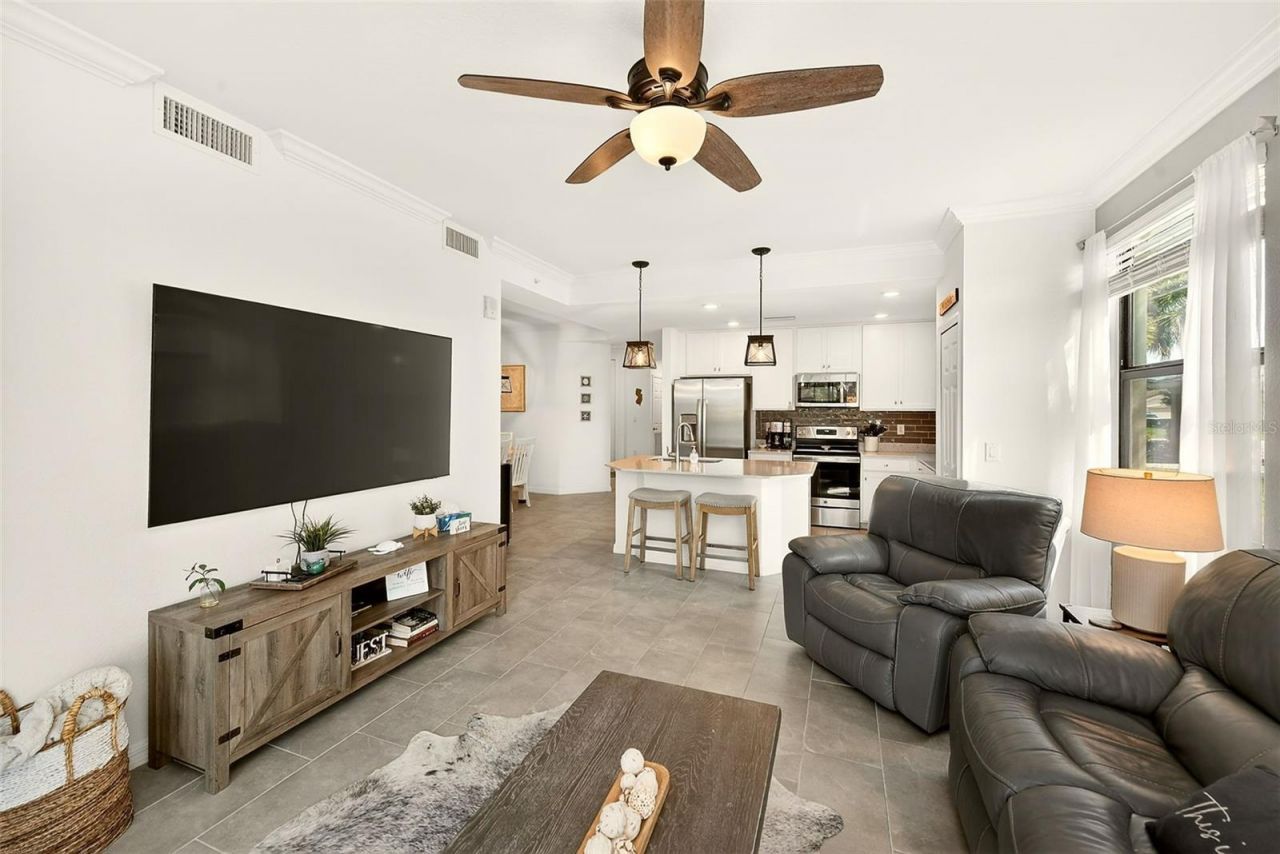 18028 Gawthrop Drive , Unit 101, Bradenton, FL 34211 Photo