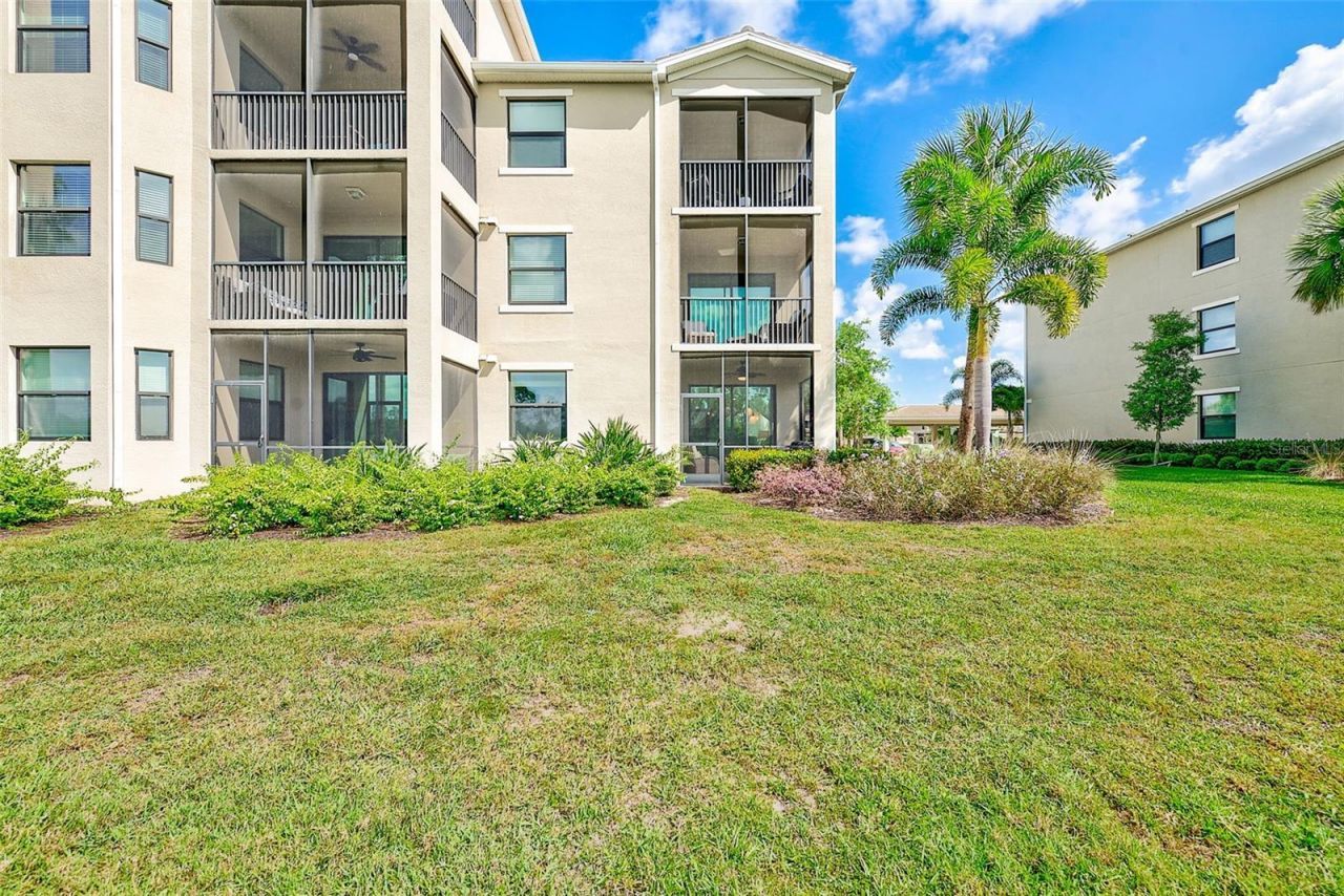 18028 Gawthrop Drive , Unit 101, Bradenton, FL 34211 Photo