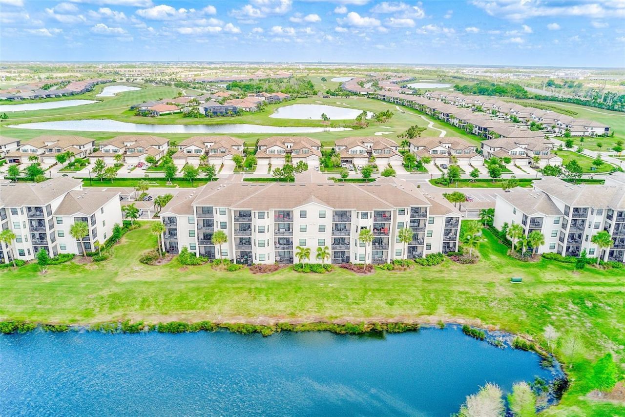 18028 Gawthrop Drive , Unit 101, Bradenton, FL 34211 Photo