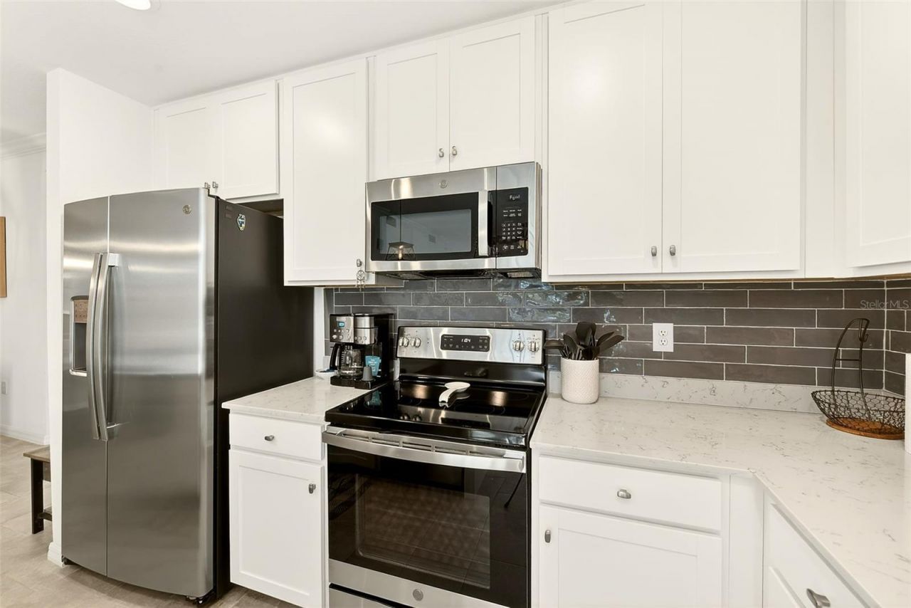 18028 Gawthrop Drive , Unit 101, Bradenton, FL 34211 Photo