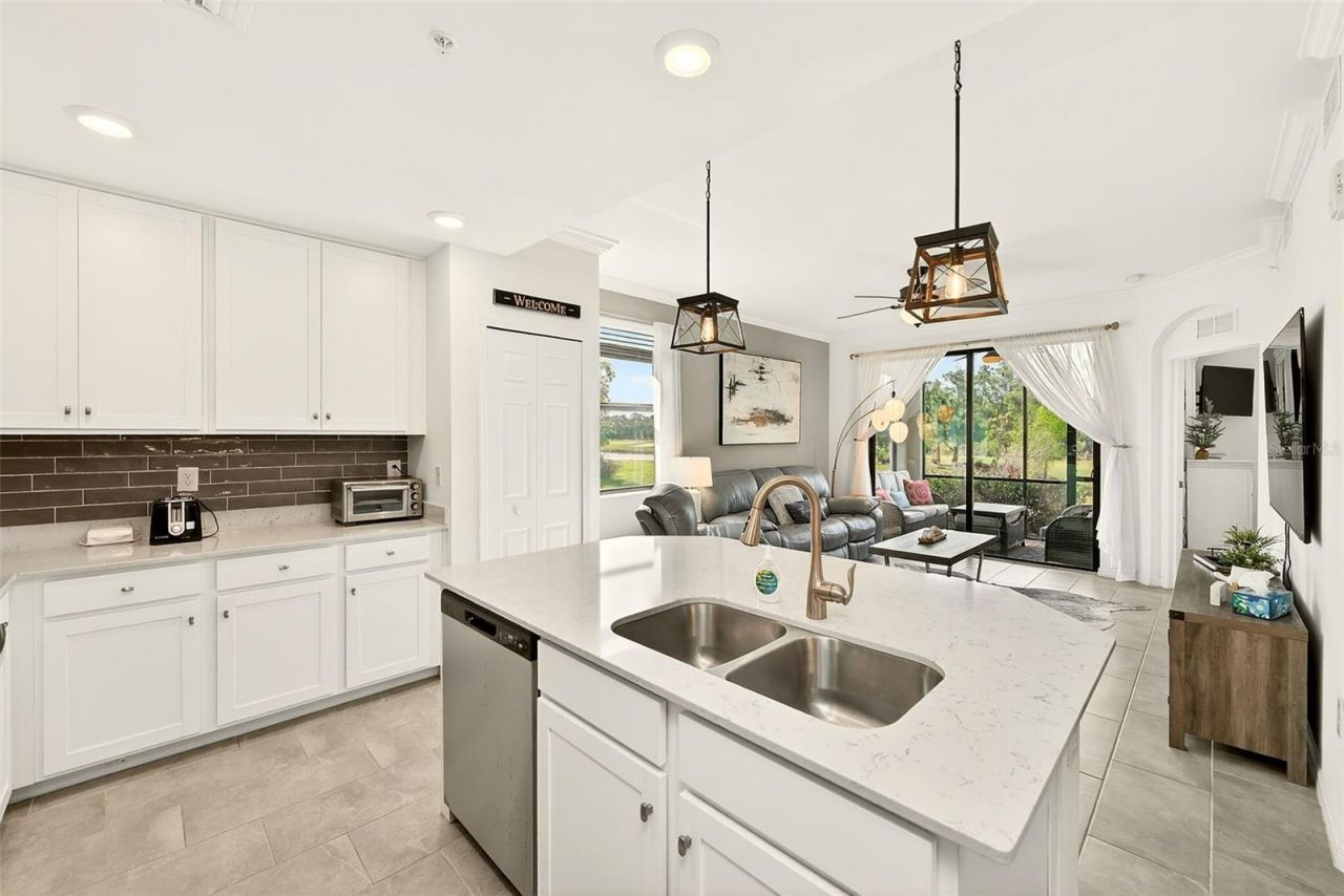 18028 Gawthrop Drive , Unit 101, Bradenton, FL 34211 Photo