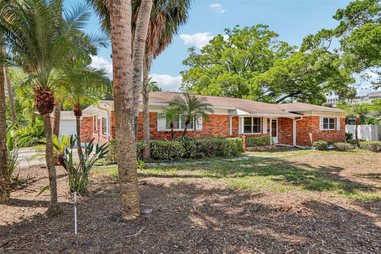215 S West Shore Boulevard, Tampa, FL 33609 Photo