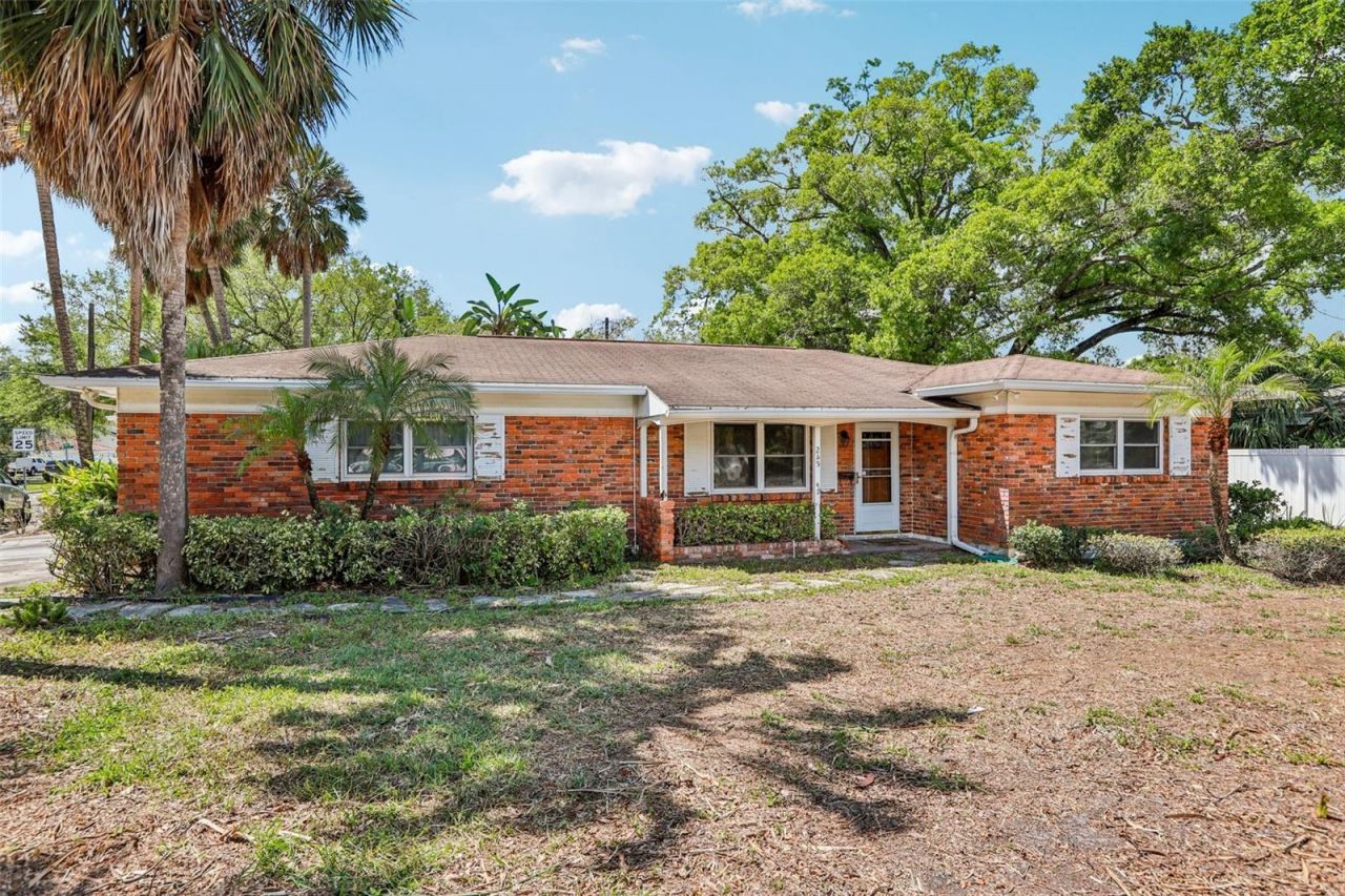 215 S West Shore Boulevard, Tampa, FL 33609 Photo