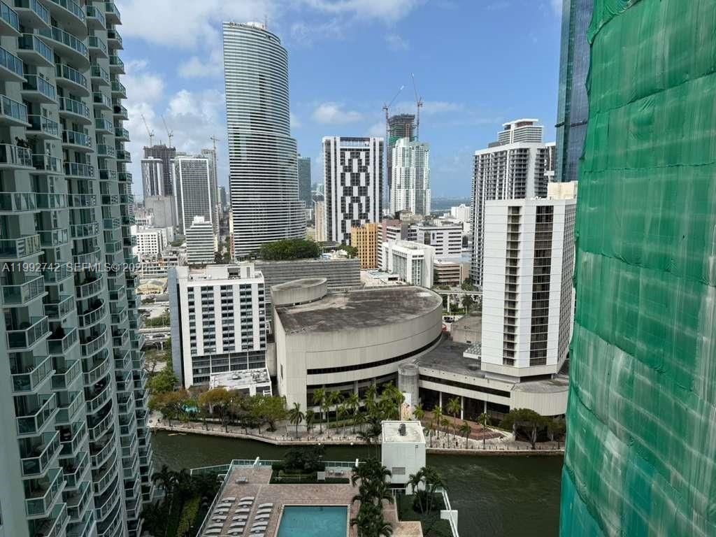 41 SE 5th St, Unit 1505, Miami, FL 33131 Photo