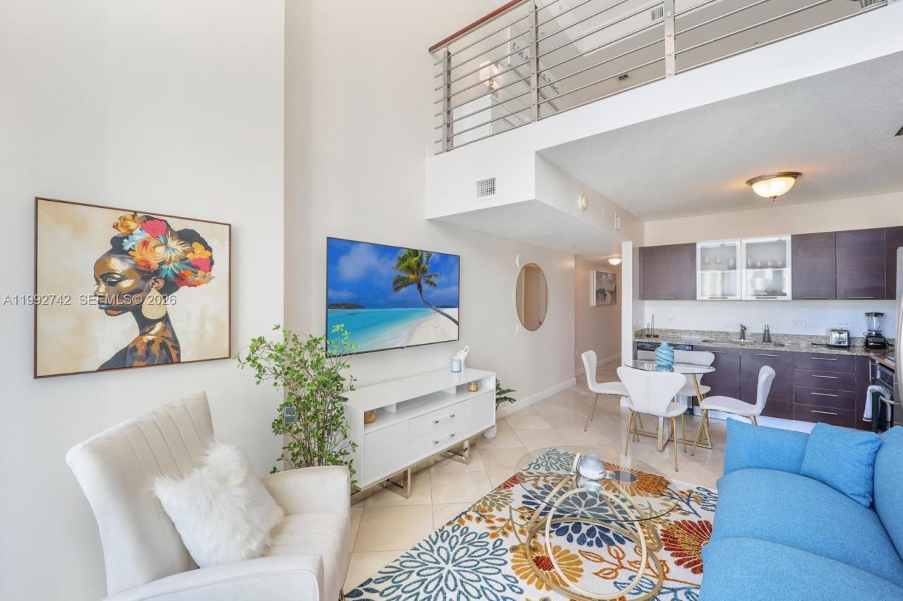 41 SE 5th St, Unit 1505, Miami, FL 33131 Photo
