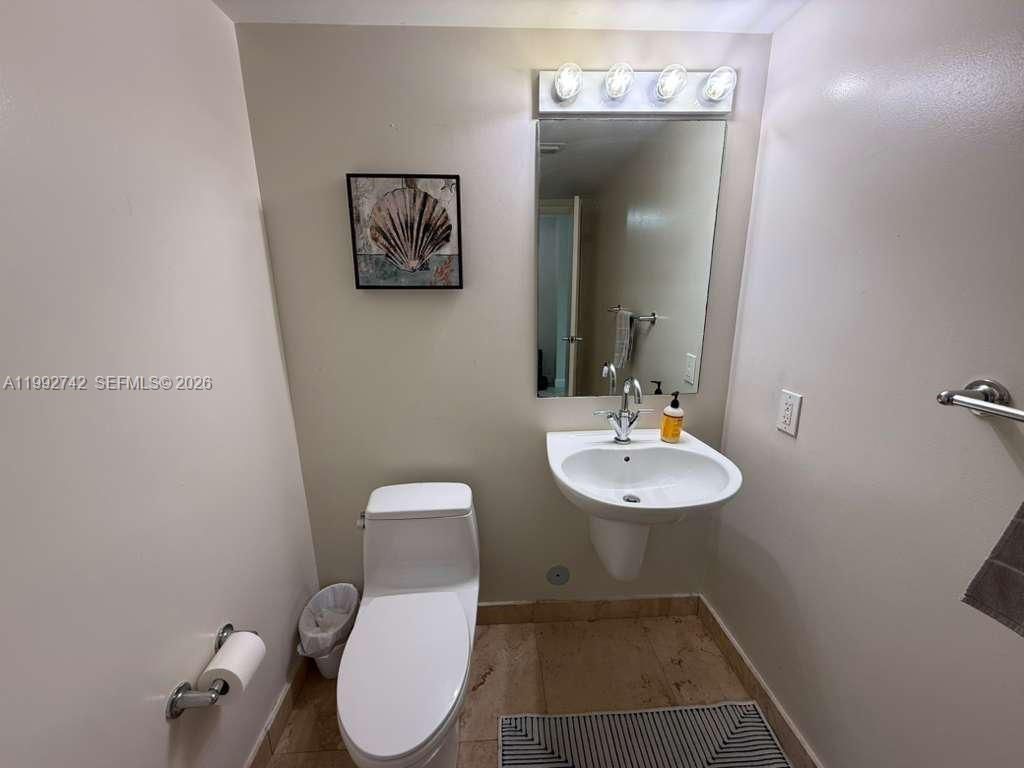 41 SE 5th St, Unit 1505, Miami, FL 33131 Photo