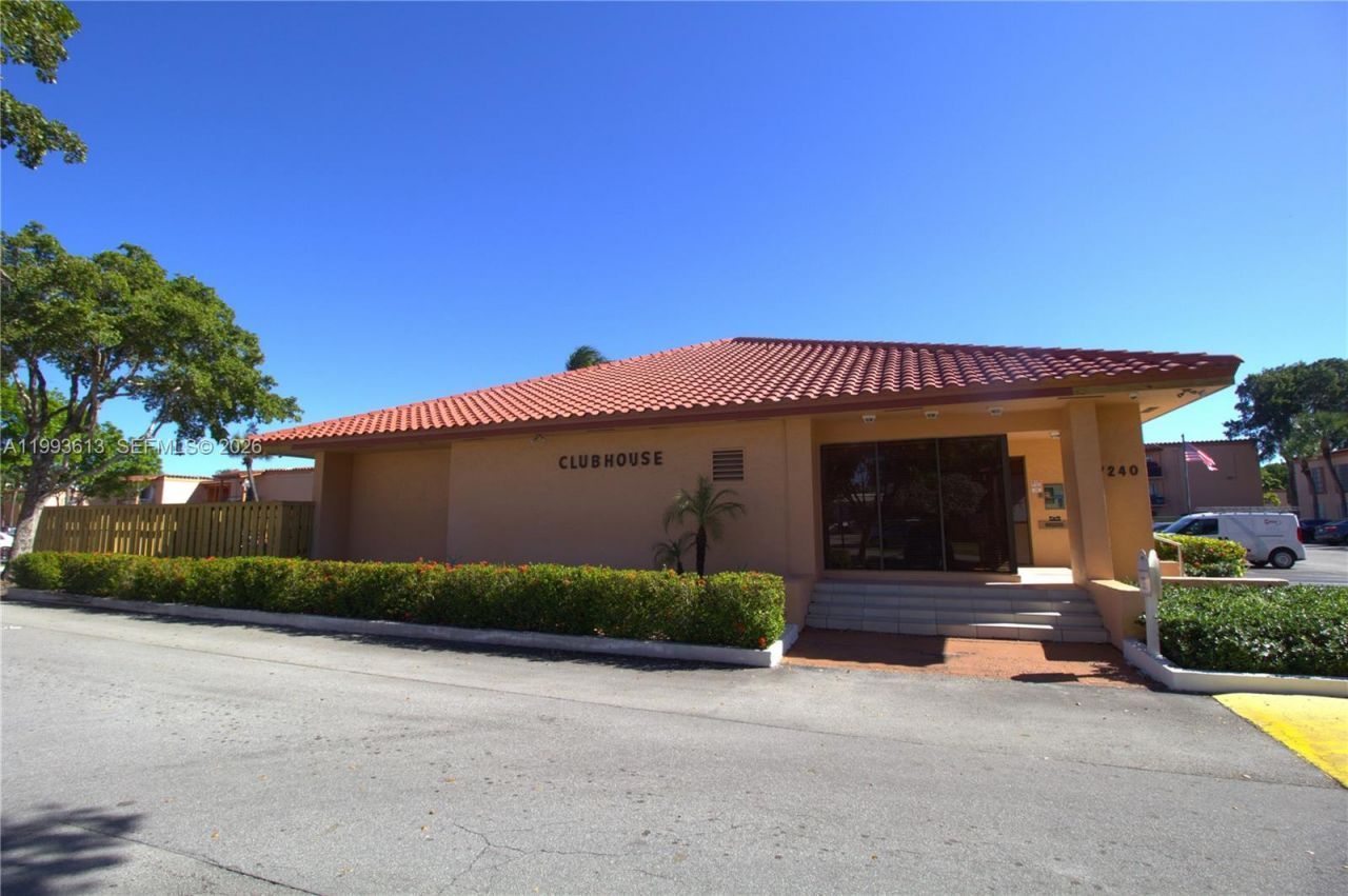 7155 Miami Lakes Dr , Unit P7, Miami Lakes, FL 33014 Photo