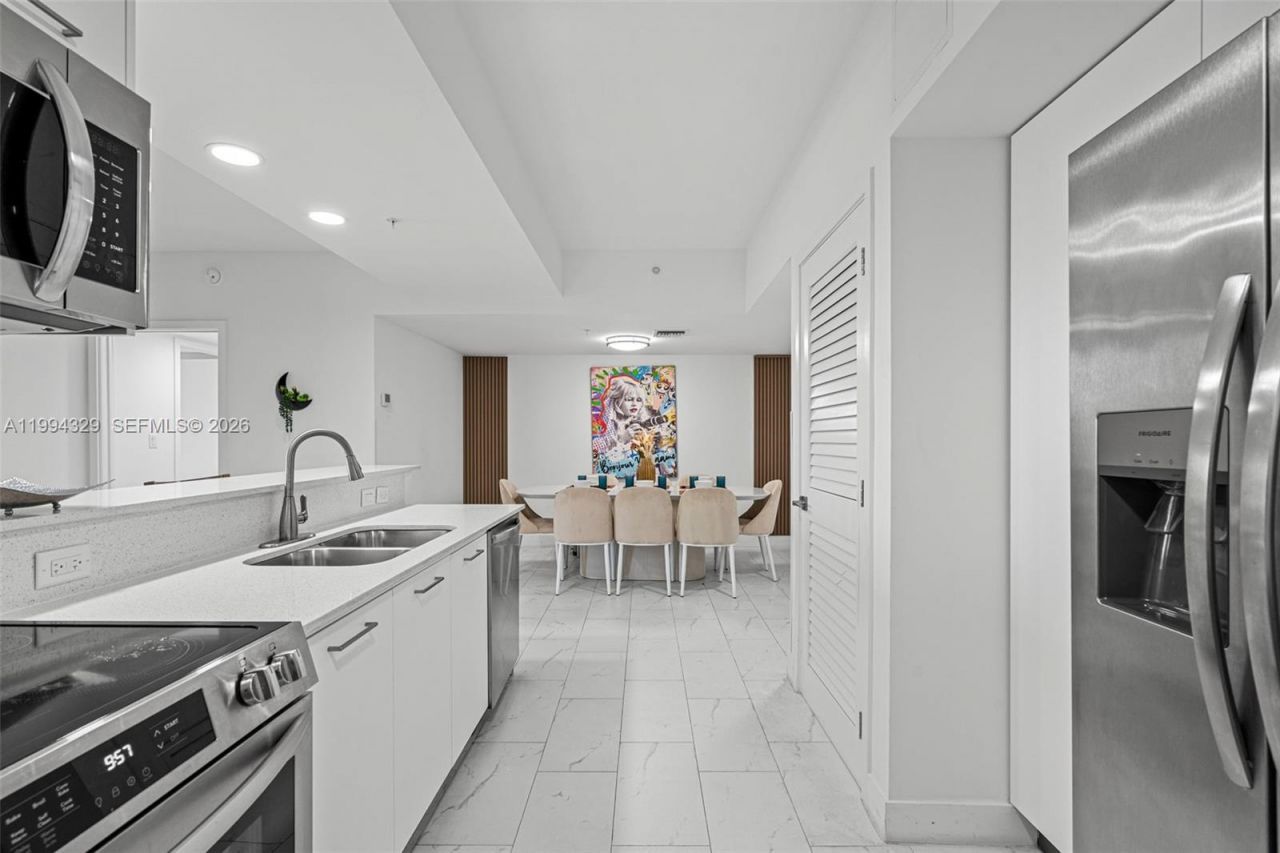 1850 Monroe St , Unit 310, Hollywood, FL 33020 Photo