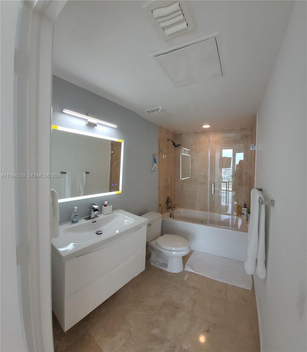 350 S Miami Ave , Unit 2714, Miami, FL 33130 Photo