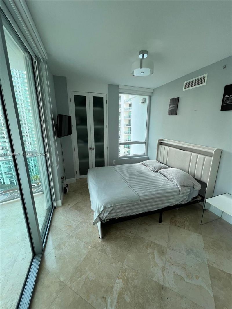 350 S Miami Ave , Unit 2714, Miami, FL 33130 Photo