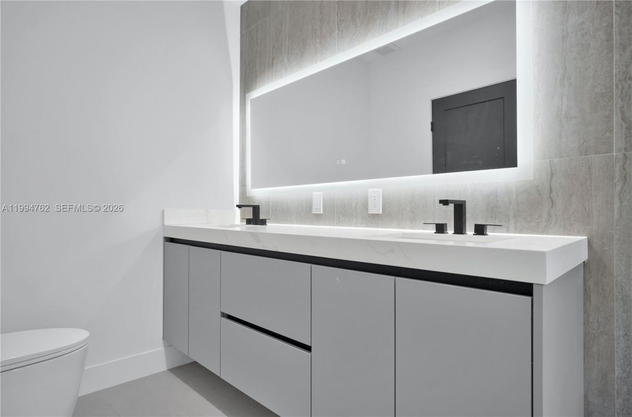 5116 NW 3rd Ave , Miami, FL 33127 Photo