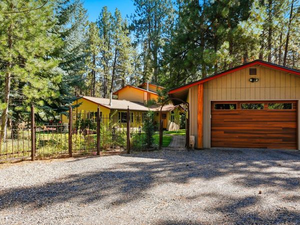14987 Buggy Whip, Sisters, OR 97759