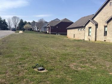 335 Traditions Boulevard, Bowling Green, KY 42103