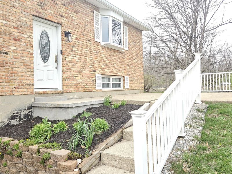 519 Moorefield Road, Springfield, OH 45502 Photo 2