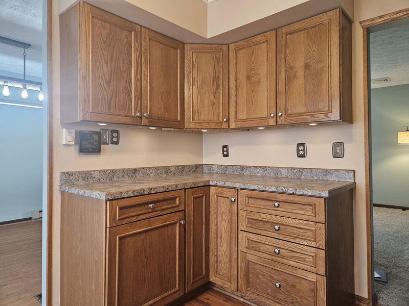 519 Moorefield Road, Springfield, OH 45502 Photo 5