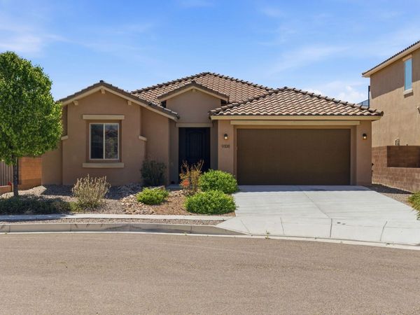 9108 Vista Bosquejo Road NW, Albuquerque, NM 87120